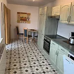 Roemmer Apartment *